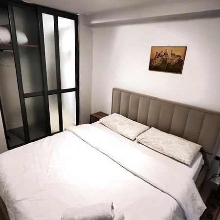 Tirana Center Apartment Ngoại thất bức ảnh